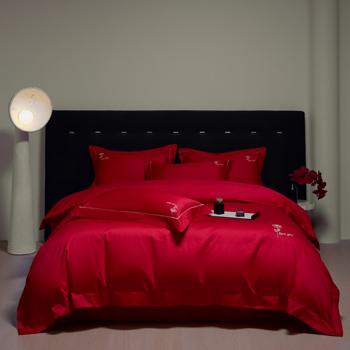 91家纺网 家纺一手货源 找家纺 欧乐蒂-2025新款-亲肤棉简约刺绣四件套 玫瑰