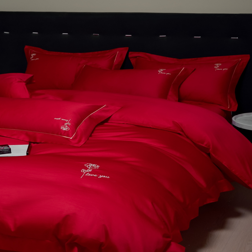 91家纺网 家纺一手货源 找家纺 欧乐蒂-2025新款-亲肤棉简约刺绣四件套 玫瑰