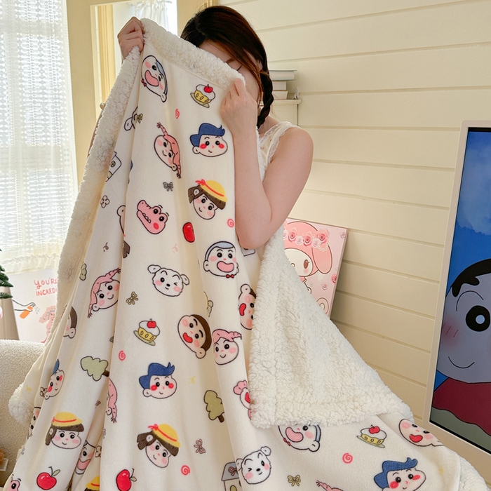 91家纺网 家纺一手货源 找家纺 贝扬思家纺 2025新款秋冬可爱系牛奶绒羊羔绒多功能毛毯奶盖系列 奶盖-糖果蜡笔