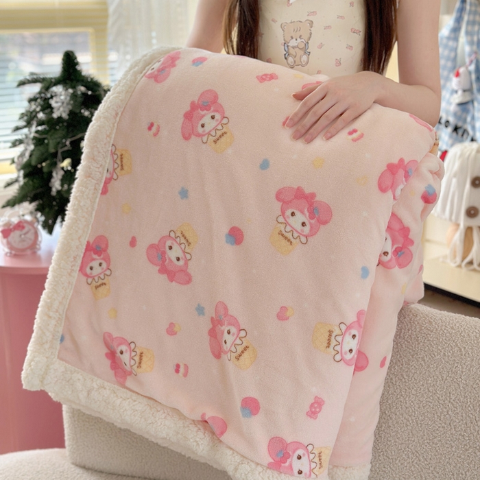 91家纺网 家纺一手货源 找家纺 贝扬思家纺 2025新款秋冬可爱系牛奶绒羊羔绒多功能毛毯奶盖系列 奶盖-甜茶小美