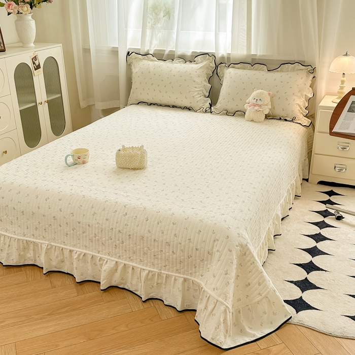 91家纺网 家纺一手货源 找家纺 梦可莱家居 2025秋冬新款法式小黑边木棉云感皱皱纱四件套床盖款 小黑边-清晰