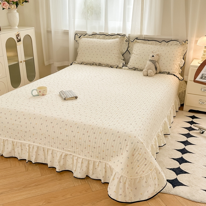 91家纺网 家纺一手货源 找家纺 梦可莱家居 2025秋冬新款法式小黑边木棉云感皱皱纱四件套床盖款 小黑边-樱桃