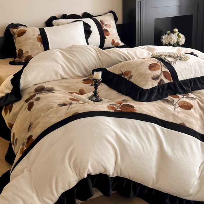 91家纺网 家纺一手货源 找家纺 （总）子曰 2025新款A类法式轻奢赫本风兔绒牛奶绒四件套美拉德系