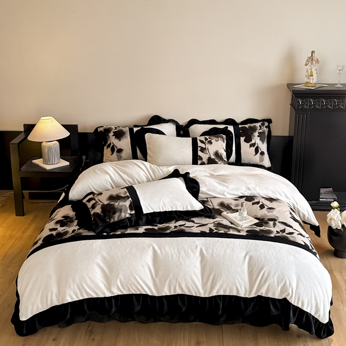 91家纺网 家纺一手货源 找家纺 子曰 2025新款A类法式轻奢赫本风兔绒牛奶绒四件套美拉德系 法式-莫奈