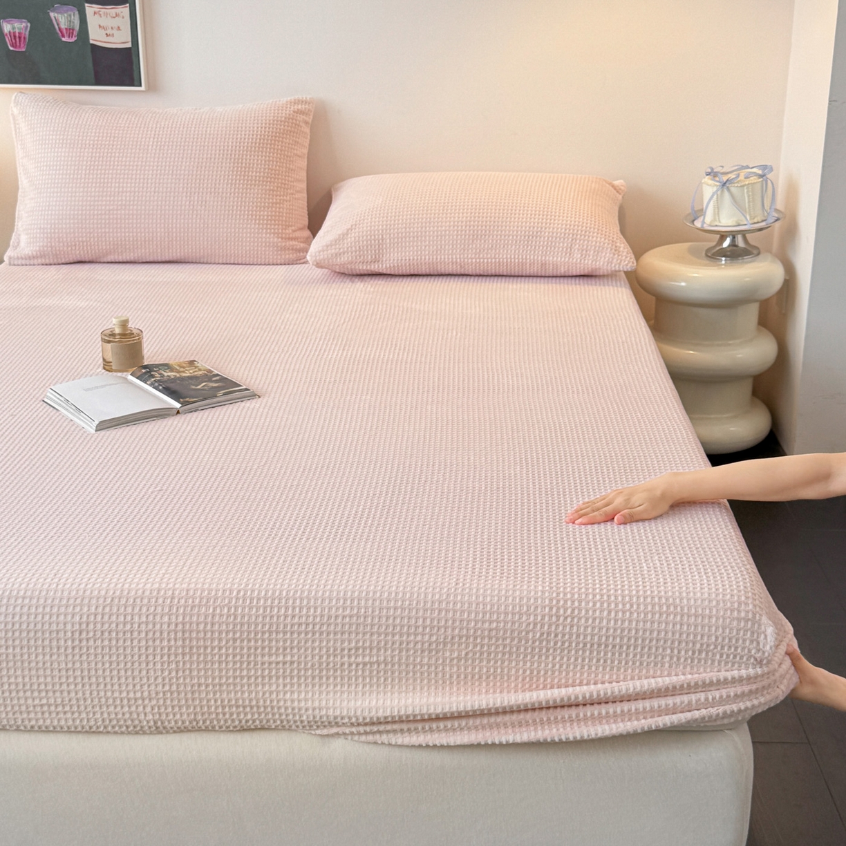 91家纺网 家纺一手货源 找家纺 （总）如一 2025新款全消光230克烂花牛奶绒马卡龙系列床笠枕套三件套