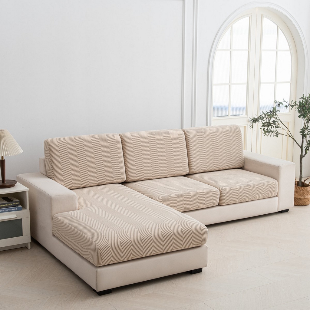 91家纺网 家纺一手货源 找家纺 飞翔家纺沙发套 2025新款人字格坐垫套 卡其色