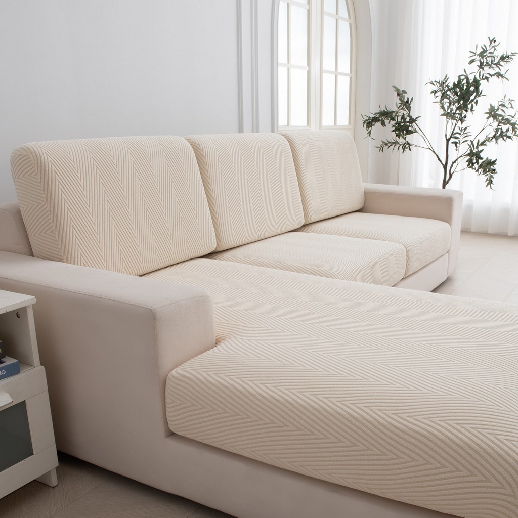 91家纺网 家纺一手货源 找家纺 飞翔家纺沙发套 2025新款人字格坐垫套 米黄色