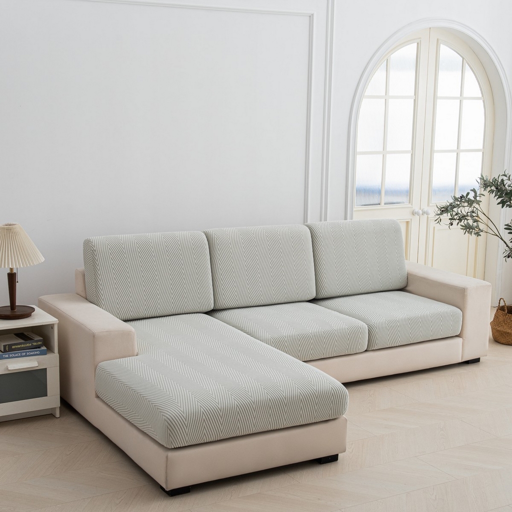 91家纺网 家纺一手货源 找家纺 飞翔家纺沙发套 2025新款人字格坐垫套 浅灰色