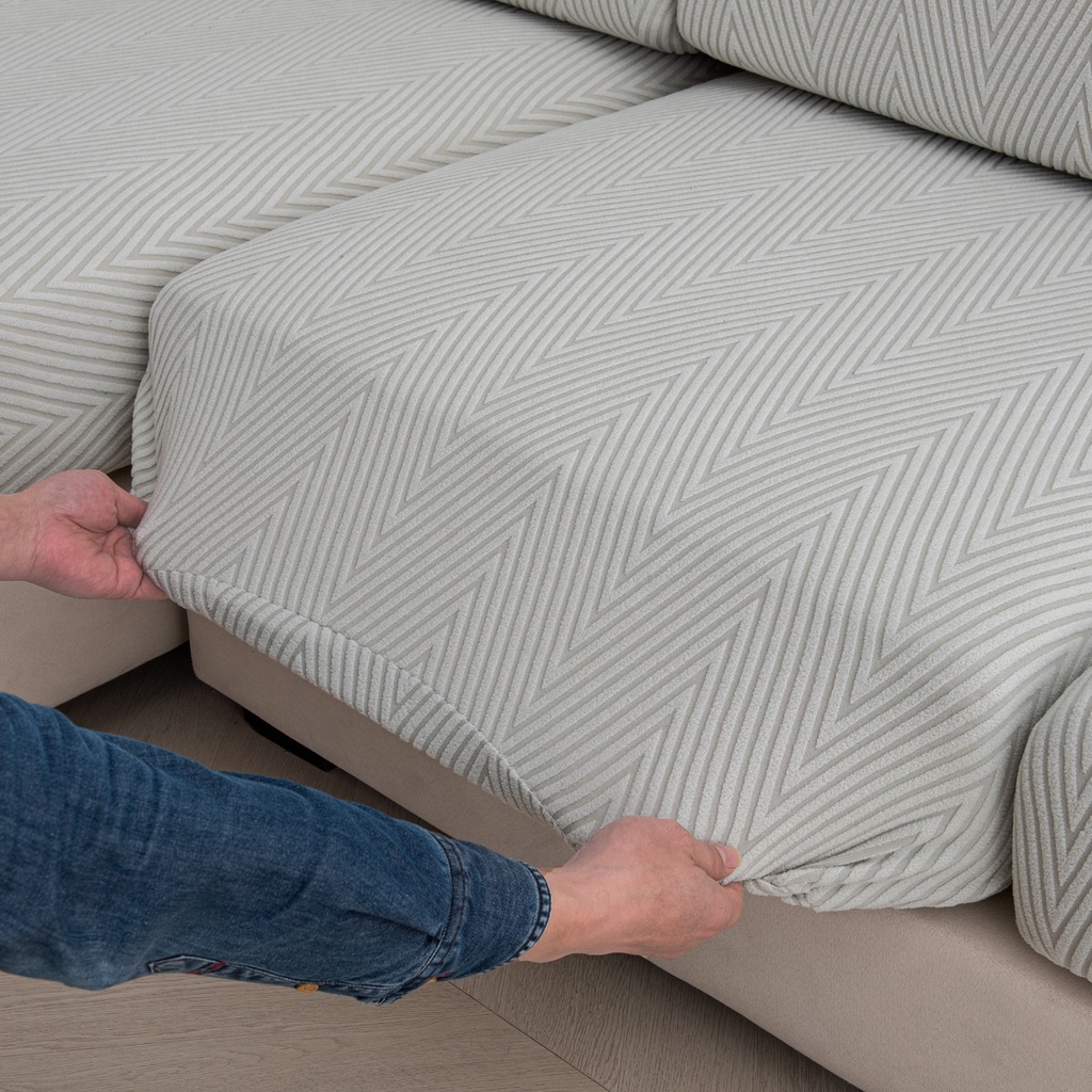 91家纺网 家纺一手货源 找家纺 飞翔家纺沙发套 2025新款人字格坐垫套 浅灰色