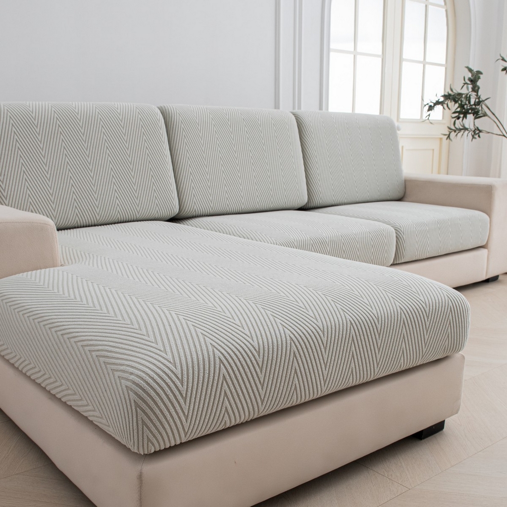 91家纺网 家纺一手货源 找家纺 飞翔家纺沙发套 2025新款人字格坐垫套 浅灰色