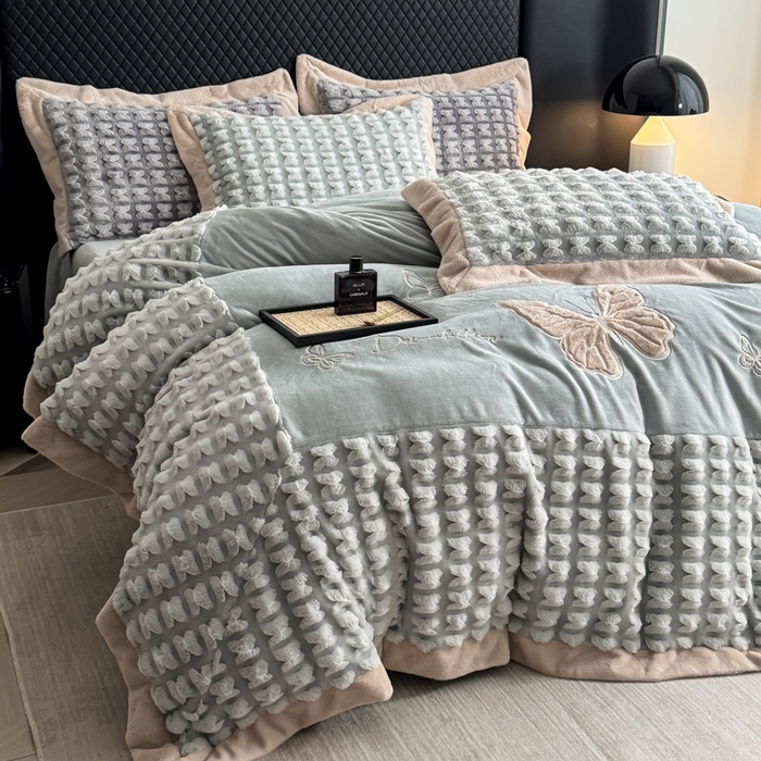 91家纺网 家纺一手货源 找家纺 优姿家纺 2025新品兔毛绣花保暖四件套-蝶梦芳华 蝶梦芳华-兰