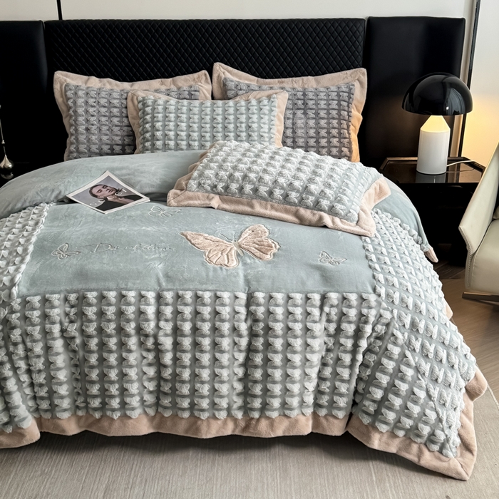 91家纺网 家纺一手货源 找家纺 优姿家纺 2025新品兔毛绣花保暖四件套-蝶梦芳华 蝶梦芳华-兰