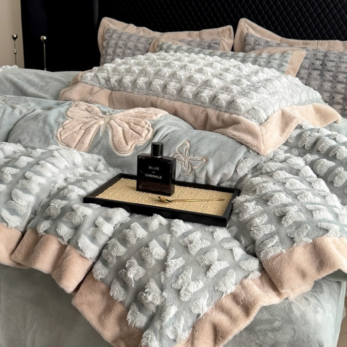 91家纺网 家纺一手货源 找家纺 优姿家纺 2025新品兔毛绣花保暖四件套-蝶梦芳华 蝶梦芳华-兰