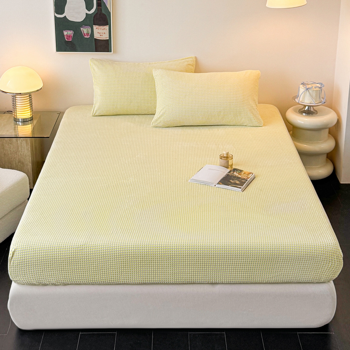 91家纺网 家纺一手货源 找家纺 如一 2025新款全消光230克烂花牛奶绒马卡龙系列床笠枕套三件套 马卡龙-白黄