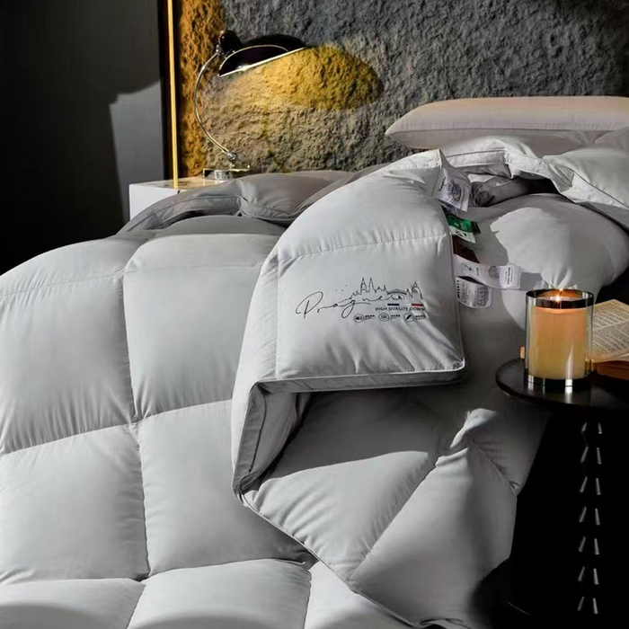 91家纺网 家纺一手货源 找家纺 玖玖爱家纺 2025新款天丝糯棉鹅绒冬被被子被芯 湖水蓝