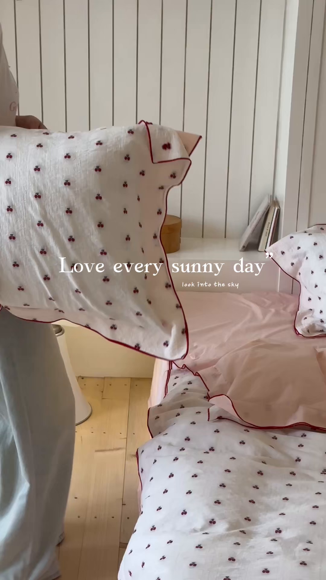 91家纺网 家纺一手货源 找家纺 觅糖家纺 2025新款亲肤舒适水洗棉密拷提花四件套（会员-10元 控价劵后不得低于188/248/268） 樱桃粉