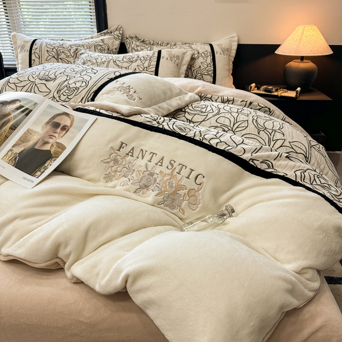 91家纺网 家纺一手货源 找家纺 （总）金牛座家纺 2025新款立体雕花加厚牛奶绒刺绣拼接四件套【控价 售价请勿低于158】