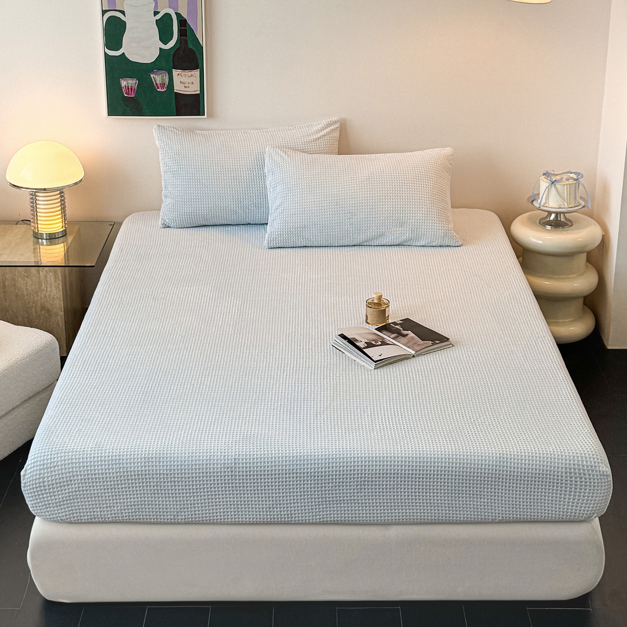 91家纺网 家纺一手货源 找家纺 如一 2025新款全消光230克烂花牛奶绒马卡龙系列床笠枕套三件套 马卡龙-蓝白