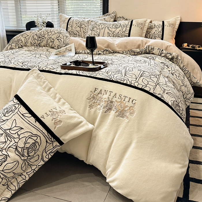 91家纺网 家纺一手货源 找家纺 金牛座家纺 2025新款立体雕花加厚牛奶绒刺绣拼接四件套【控价 售价请勿低于158】 花海