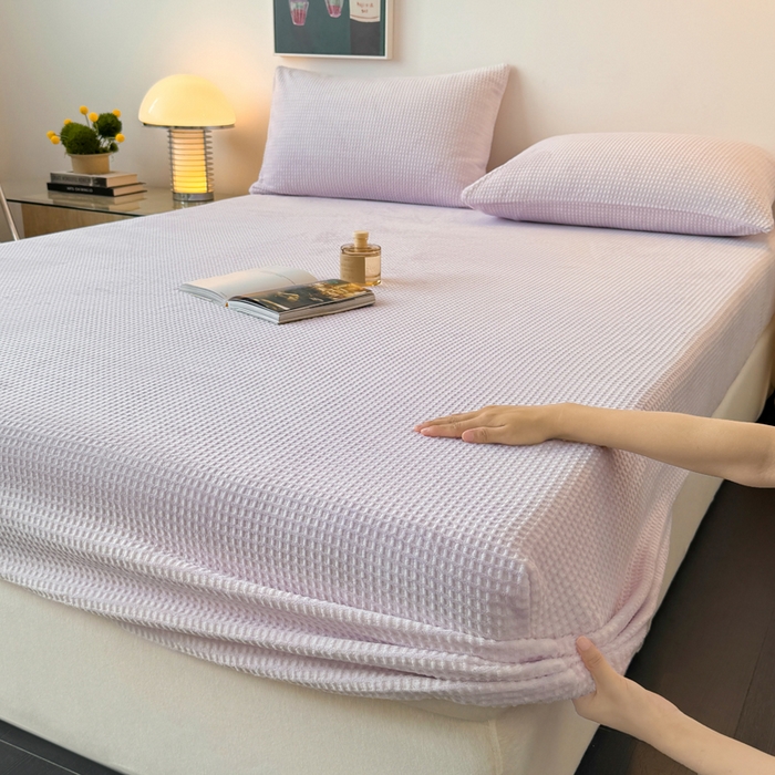 如一 2025新款全消光230克烂花牛奶绒马卡龙系列床笠枕套三件套 马卡龙-紫白