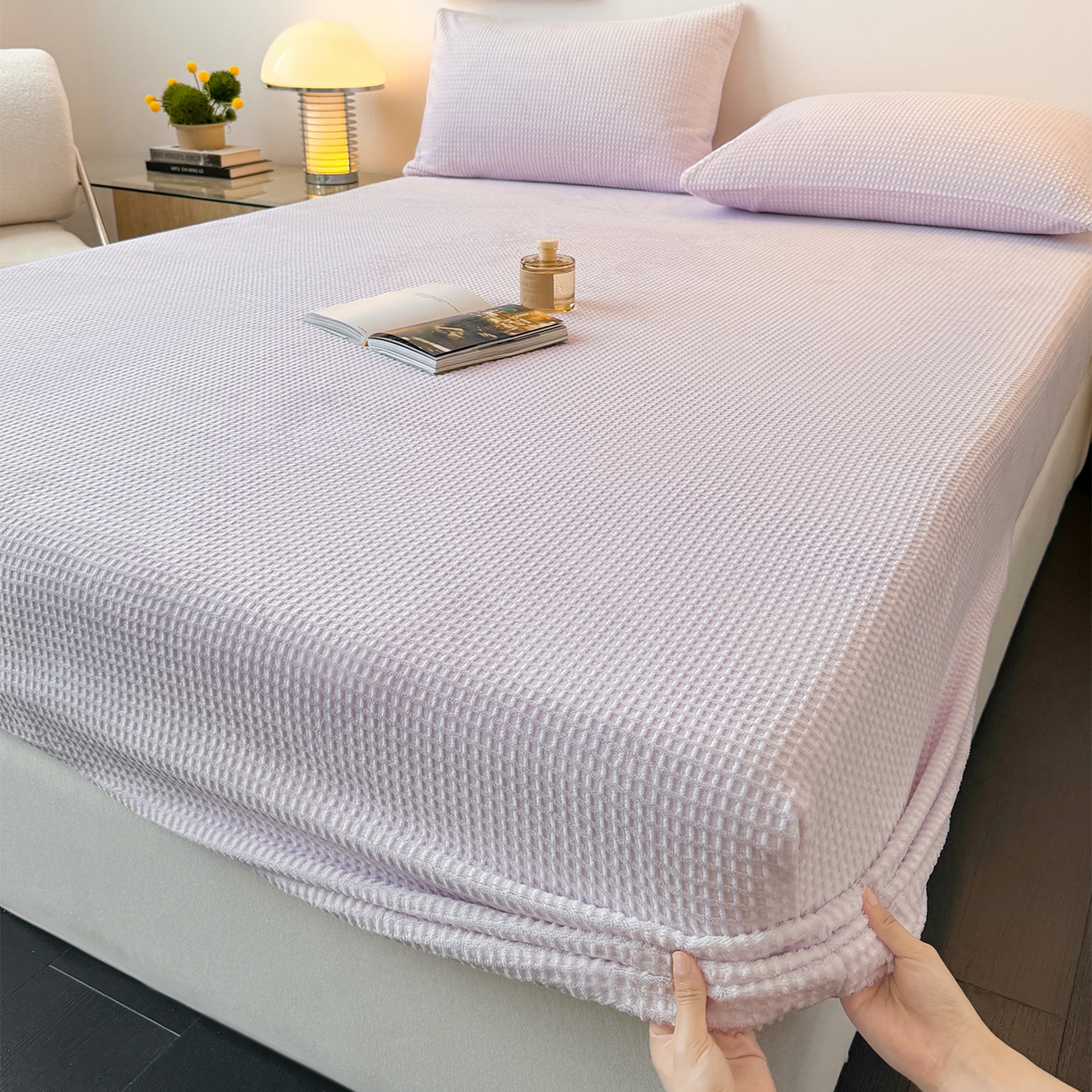 91家纺网 家纺一手货源 找家纺 如一 2025新款全消光230克烂花牛奶绒马卡龙系列床笠枕套三件套 马卡龙-紫白