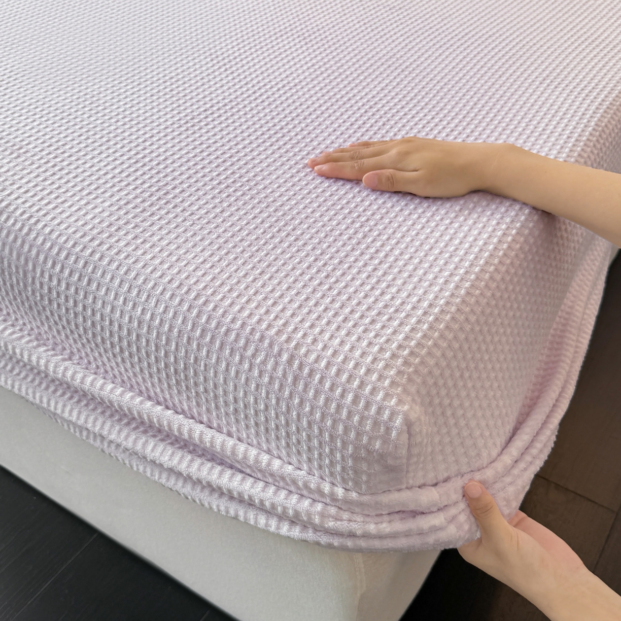 91家纺网 家纺一手货源 找家纺 如一 2025新款全消光230克烂花牛奶绒马卡龙系列床笠枕套三件套 马卡龙-紫白