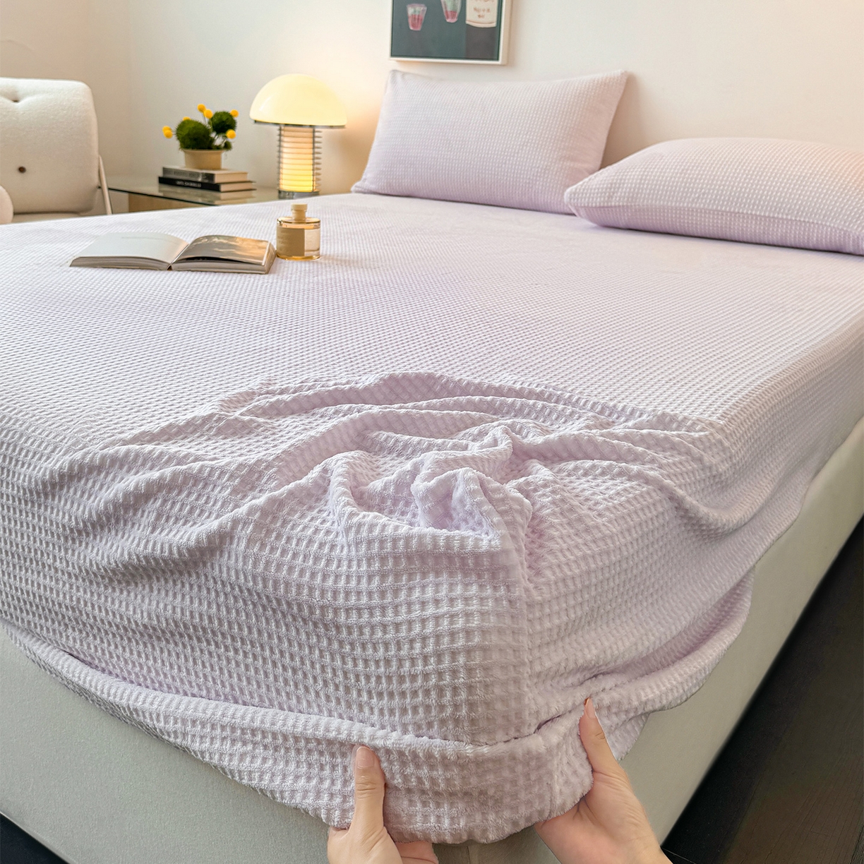 91家纺网 家纺一手货源 找家纺 如一 2025新款全消光230克烂花牛奶绒马卡龙系列床笠枕套三件套 马卡龙-紫白