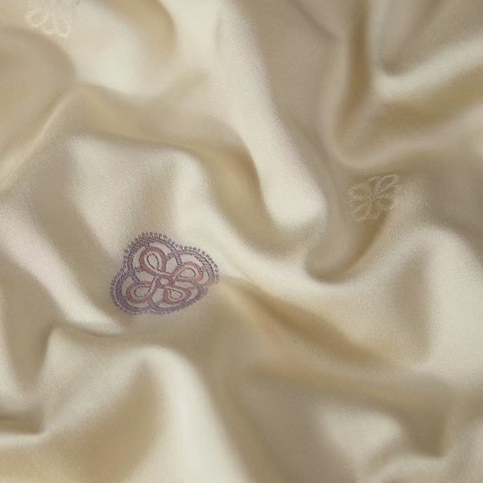 91家纺网 家纺一手货源 找家纺 玖玖爱家纺 2025新款桑蚕丝春秋四季被-柿柿如意 柿柿如意-卡其金