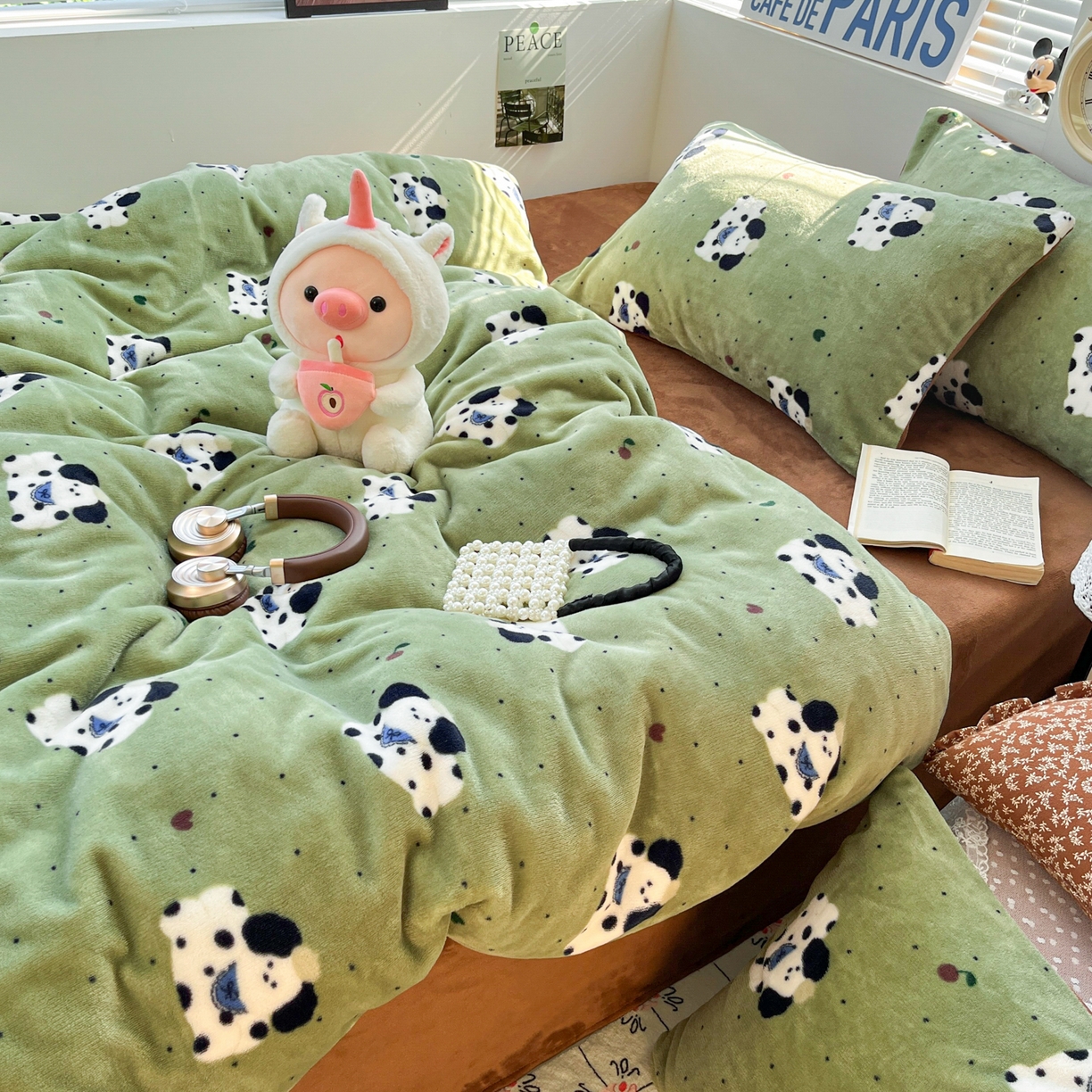 91家纺网 家纺一手货源 找家纺 优承佳生活馆 2025新款加厚亲肤保暖可爱清新系列牛奶绒四件套单被套系列（有买家秀） 斑点狗狗