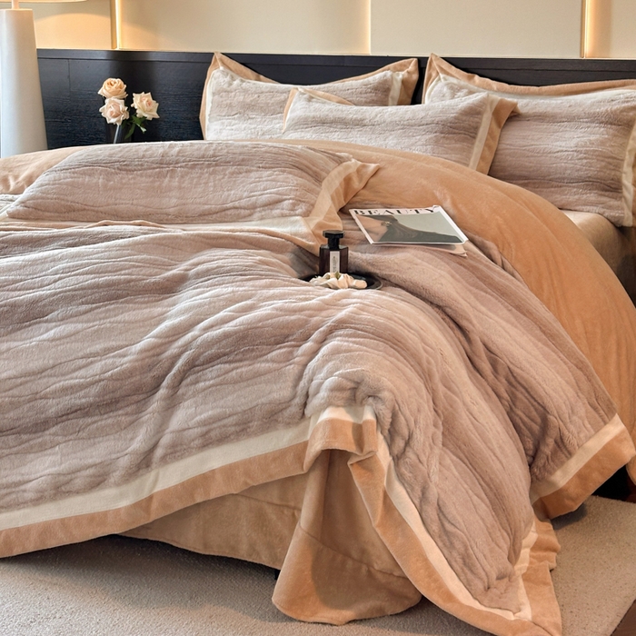 91家纺网 家纺一手货源 找家纺 （总）绘萱家居 2025新款亲肤舒适双拼边雕花兔毛绒四件套-爱丁堡