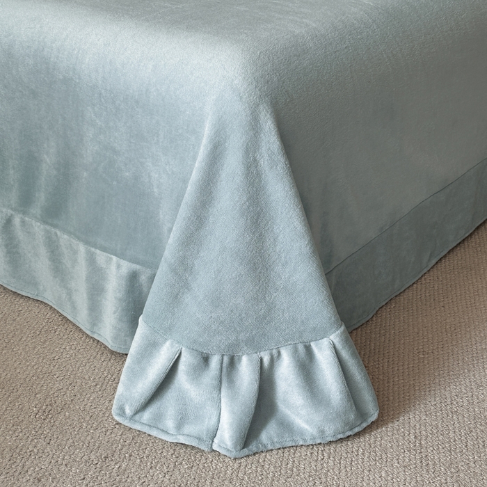 91家纺网 家纺一手货源 找家纺 绘萱家居 2025新款亲肤舒适双拼边雕花兔毛绒四件套-爱丁堡 爱丁堡-蓝