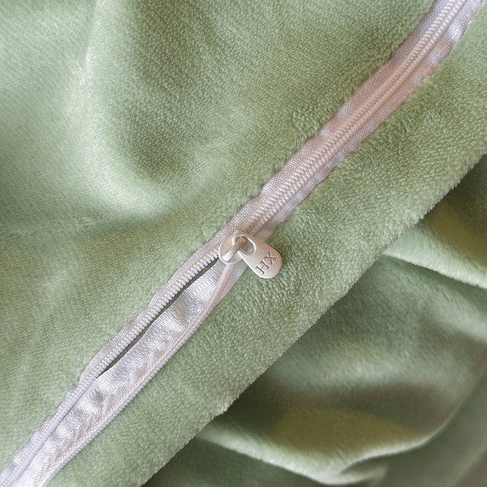 91家纺网 家纺一手货源 找家纺 绘萱家居 2025新款亲肤舒适双拼边雕花兔毛绒四件套-爱丁堡 爱丁堡-绿