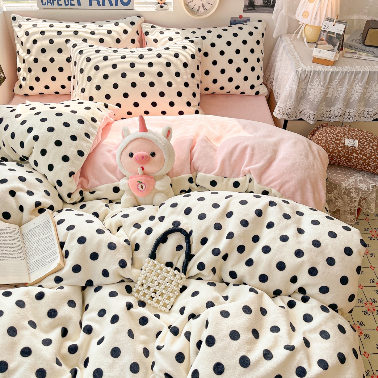 91家纺网 家纺一手货源 找家纺 优承佳生活馆 2025新款加厚亲肤保暖可爱清新系列牛奶绒四件套单被套系列（有买家秀） 点点圆圆