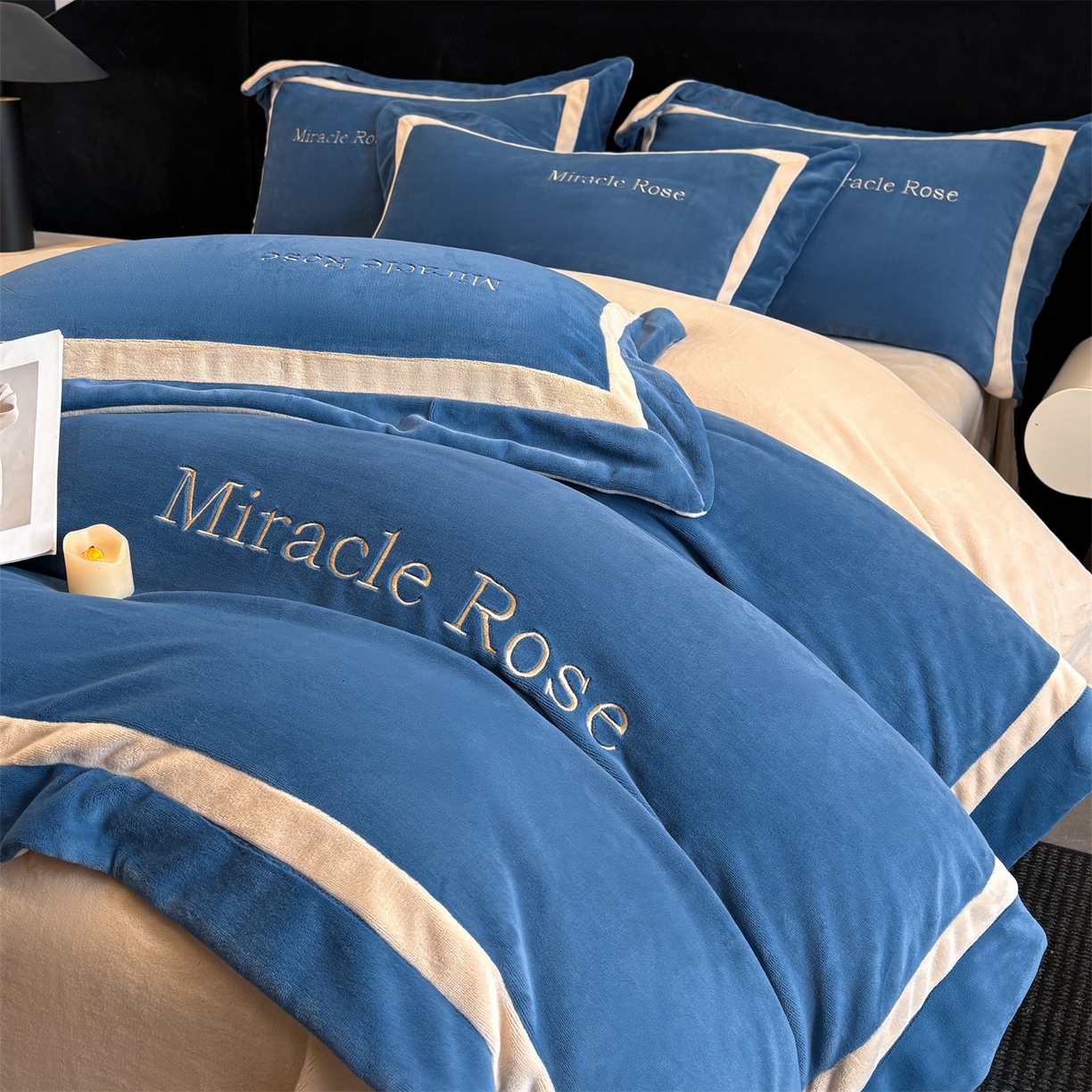 笙意家纺 2025新款A类加厚牛奶绒轻奢宽边四件套-威登 威登-宾利蓝+香槟