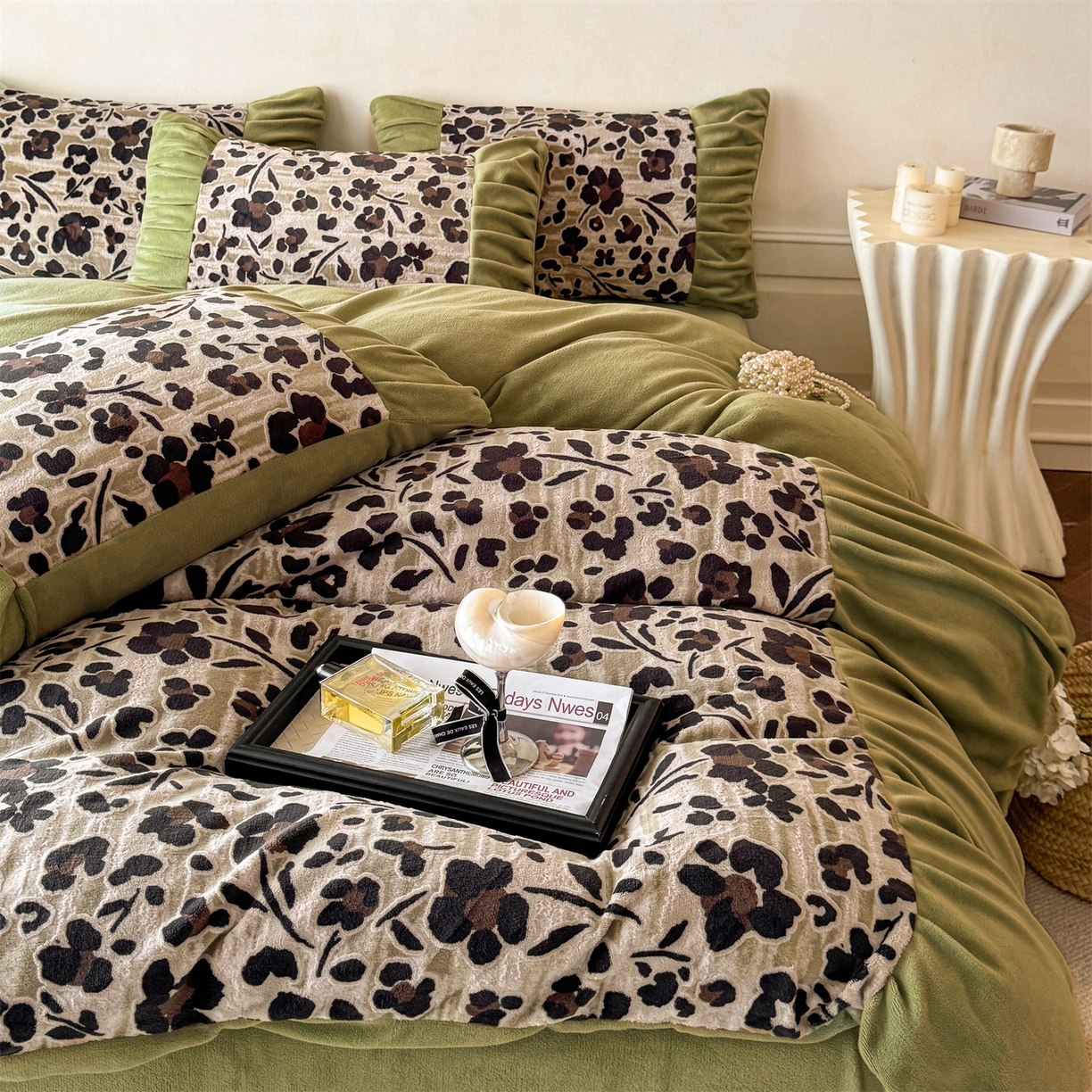 91家纺网 家纺一手货源 找家纺 （总）奥裕家纺 2025新款法式美拉德雕花绒四件套