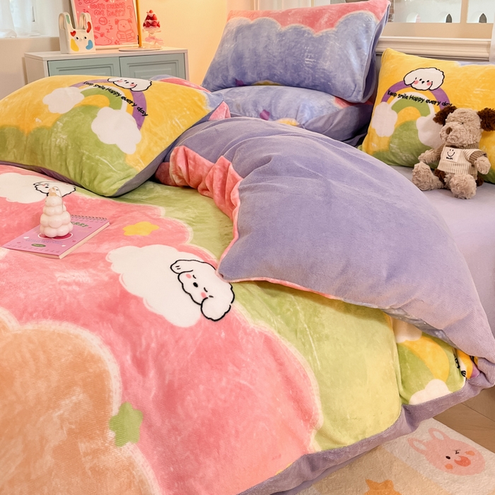 91家纺网 家纺一手货源 找家纺 席佬大 2025新款高克重印花牛奶绒系列四件套 彩虹萌狗