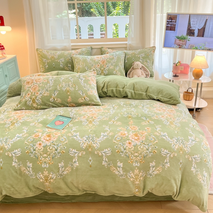 91家纺网 家纺一手货源 找家纺 席佬大 2025新款高克重印花牛奶绒系列四件套 国色芳华-绿