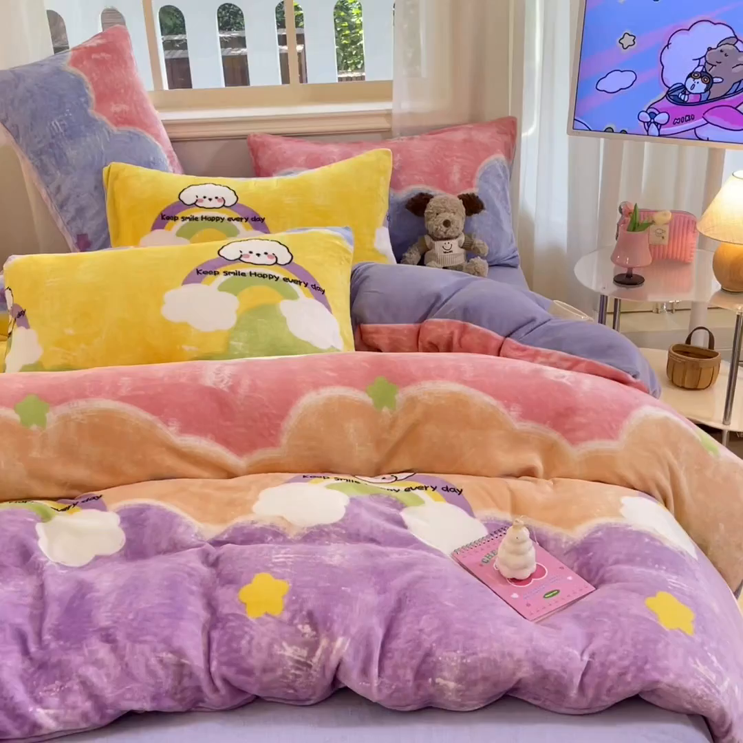 91家纺网 家纺一手货源 找家纺 席佬大 2025新款高克重印花牛奶绒系列四件套 彩虹萌狗