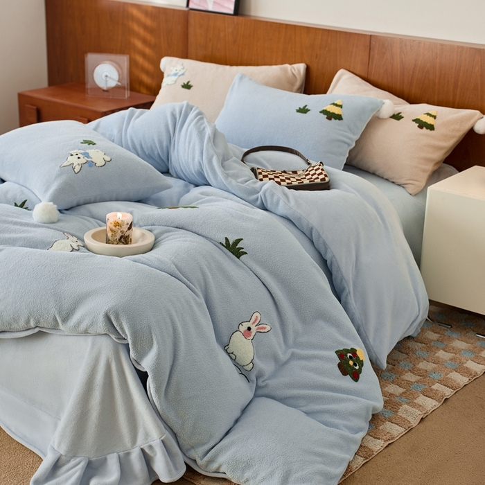 瑞雪家居 2025新款全消光毛巾绣艾尼绒系列四件套-艾尼兔 艾尼兔-湖水蓝