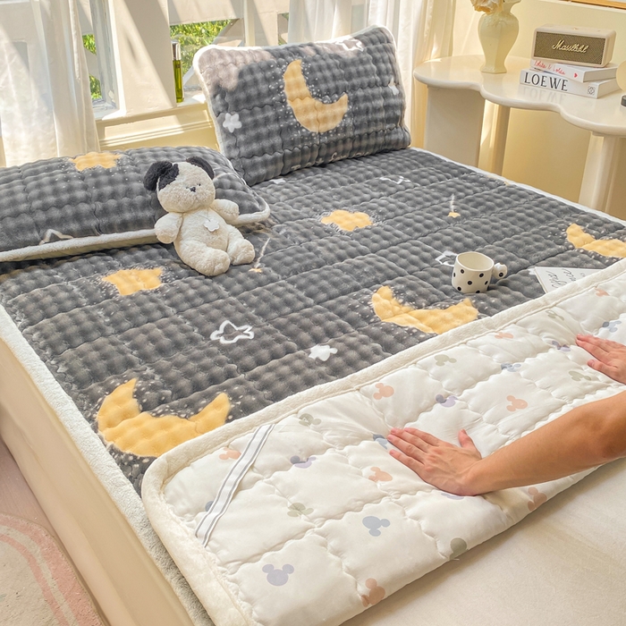 91家纺网 家纺一手货源 找家纺 （总）优品惠 2025新款兔毛绒泡泡牛奶绒床垫子夹棉床褥床盖床单加厚保暖