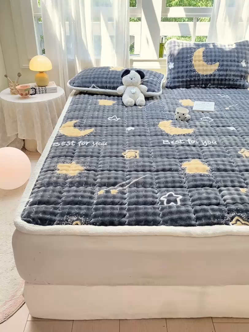 91家纺网 家纺一手货源 找家纺 （总）优品惠 2025新款兔毛绒泡泡牛奶绒床垫子夹棉床褥床盖床单加厚保暖