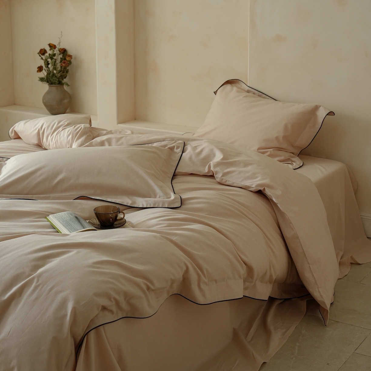 91家纺网 家纺一手货源 找家纺 简纯主义 2025新款棉麻素织雅韵系列四件套 青瓷粉