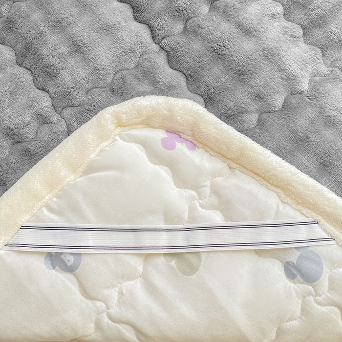 91家纺网 家纺一手货源 找家纺 优品惠 2025新款兔毛绒泡泡牛奶绒床垫子夹棉床褥床盖床单加厚保暖 高级灰