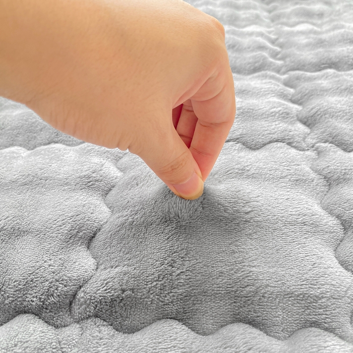 91家纺网 家纺一手货源 找家纺 优品惠 2025新款兔毛绒泡泡牛奶绒床垫子夹棉床褥床盖床单加厚保暖 高级灰