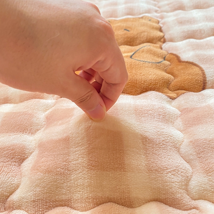 91家纺网 家纺一手货源 找家纺 优品惠 2025新款兔毛绒泡泡牛奶绒床垫子夹棉床褥床盖床单加厚保暖 卡皮巴拉