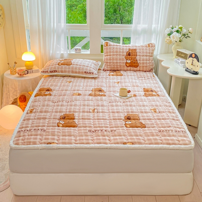 91家纺网 家纺一手货源 找家纺 优品惠 2025新款兔毛绒泡泡牛奶绒床垫子夹棉床褥床盖床单加厚保暖 卡皮巴拉