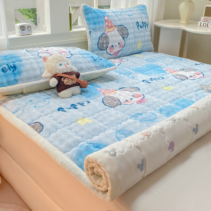 91家纺网 家纺一手货源 找家纺 优品惠 2025新款兔毛绒泡泡牛奶绒床垫子夹棉床褥床盖床单加厚保暖 可爱狗