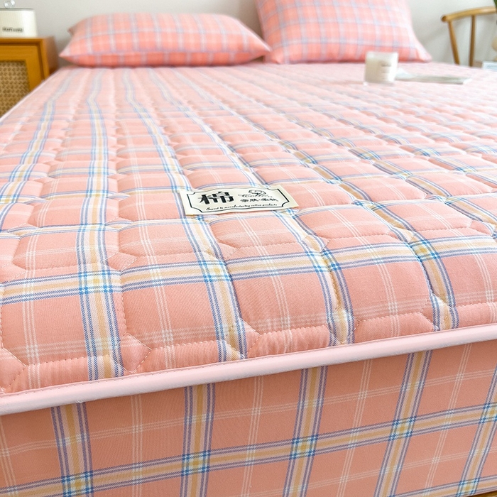 91家纺网 家纺一手货源 找家纺 蕾诺家纺 2025新款色织水洗棉棉花夹棉床笠保护套 威尼斯粉