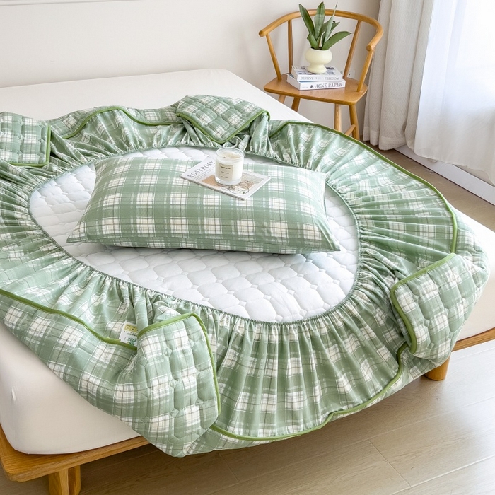 91家纺网 家纺一手货源 找家纺 蕾诺家纺 2025新款色织水洗棉棉花夹棉床笠保护套 心语-绿