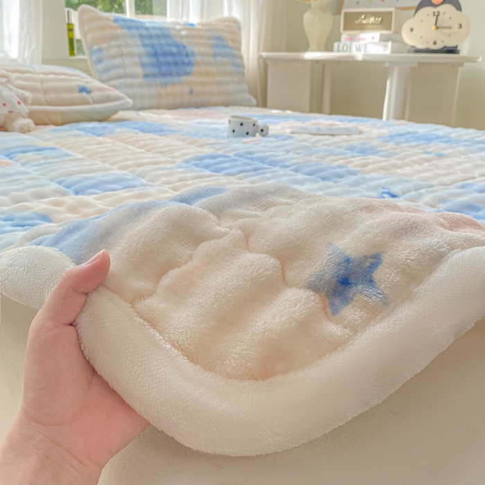 91家纺网 家纺一手货源 找家纺 优品惠 2025新款兔毛绒泡泡牛奶绒床垫子夹棉床褥床盖床单加厚保暖 南星